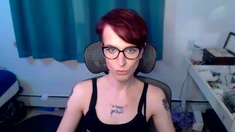 Snapshot of ryff_burnz chatting on January 19, 12:49 am Ryff Burnz online show from January 19, 12:49 am