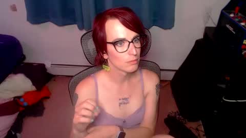 Snapshot of ryff_burnz chatting on September 18, 3:01 am Ryff Burnz online show from September 18, 3:01 am