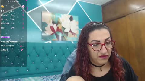 Snapshot of sabrina_dupont chatting on March 1, 12:34 pm SABRINA online show from March 1, 12:34 pm