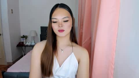 sabrina_hilson online show from September 13, 4:35 pm