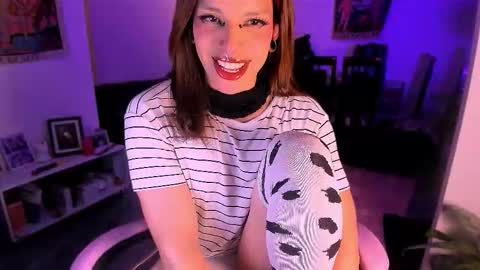 Rose online show from February 5, 1:54 am