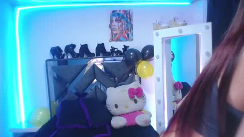 Snapshot of salo_hot01 chatting on December 3, 12:41 am SALO HOT online show from December 3, 12:41 am