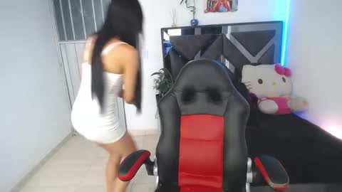 Snapshot of salo_hot01 chatting on February 16, 7:49 pm SALO HOT online show from February 16, 7:49 pm