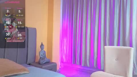 Snapshot of salomee_foxx_ chatting on September 12, 8:25 pm Salome online show from September 12, 8:25 pm