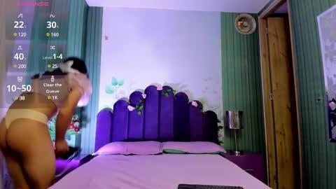 Snapshot of sam_naughty18 chatting on December 16, 10:18 am sam_naughty18 online show from December 16, 10:18 am