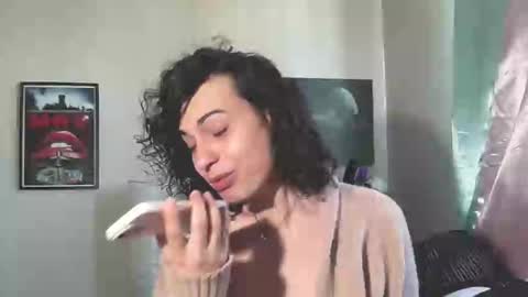 Snapshot of samanthasayten chatting on March 7, 2:58 pm Samantha SayTen online show from March 7, 2:58 pm