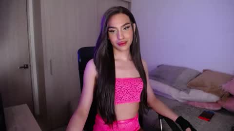 Snapshot of samarasilex chatting on October 6, 3:28 am Samara Silex online show from October 6, 3:28 am