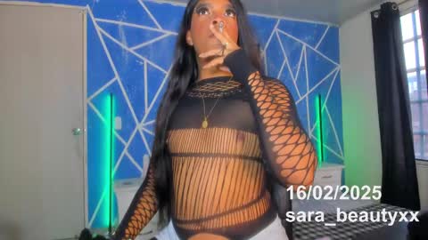 Snapshot of sara_beautyxx chatting on February 16, 7:05 pm I am Sofia GEMINIS online show from February 16, 7:05 pm