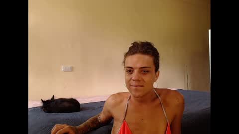 sara_johnson__ online show from January 22, 3:07 pm