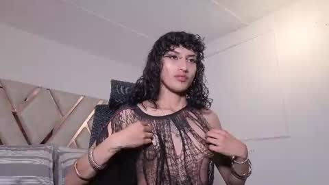 SARA DE LUKAS online show from June 19, 11:26 am