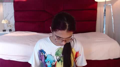 Snapshot of sarasaenz_99 chatting on January 25, 4:42 pm Sara online show from January 25, 4:42 pm