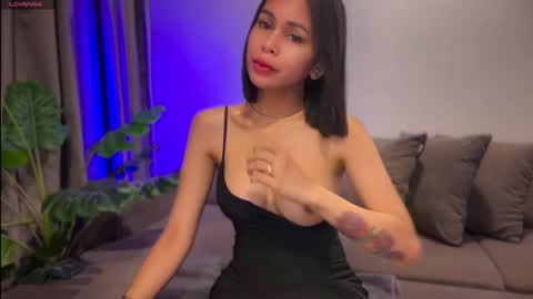 Snapshot of sassy_alexa chatting on February 15, 6:02 am Alexa online show from February 15, 6:02 am