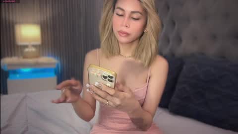 Snapshot of sassy_alexa chatting on March 4, 9:52 pm Alexa online show from March 4, 9:52 pm