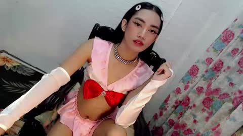 KEYLLA online show from November 27, 9:56 am