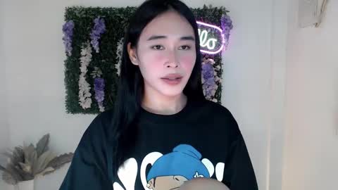 Snapshot of sassy_stella chatting on March 10, 5:07 pm sassy_stella online show from March 10, 5:07 pm