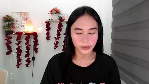 Snapshot of sassy_stella chatting on March 11, 4:29 pm sassy_stella online show from March 11, 4:29 pm