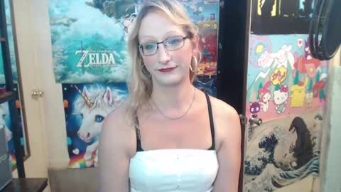 Snapshot of savanah_banana chatting on September 21, 3:01 am Savanah online show from September 21, 3:01 am