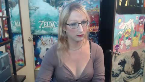 Snapshot of savanah_banana chatting on September 25, 3:24 am Savanah online show from September 25, 3:24 am