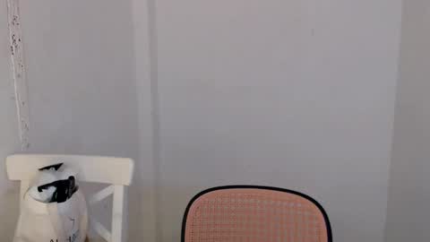 Snapshot of scarlett_sofia69 chatting on December 30, 6:31 am online show from December 30, 6:31 am