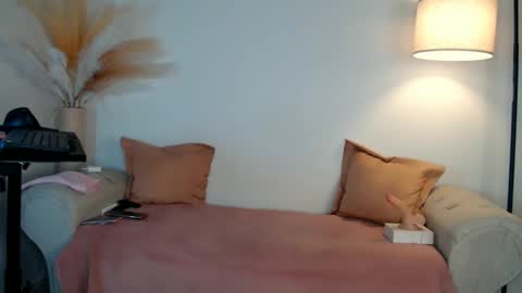 Snapshot of scarlette_tsunade chatting on February 24, 9:31 pm scarlette_tsunade online show from February 24, 9:31 pm