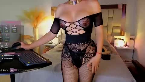 Snapshot of scarlette_tsunade chatting on October 7, 9:16 pm scarlette_tsunade online show from October 7, 9:16 pm