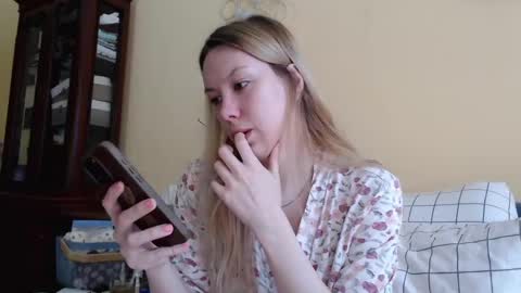 Snapshot of scarlettford chatting on February 20, 10:59 am Scarlett online show from February 20, 10:59 am