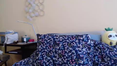 Snapshot of scarlettford chatting on March 3, 10:01 am Scarlett online show from March 3, 10:01 am