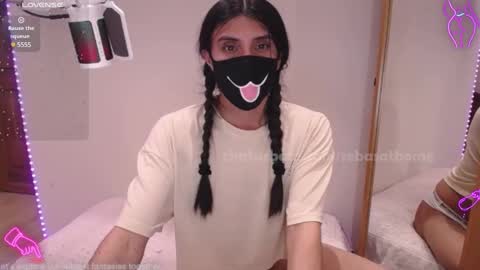 Nip online show from February 11, 6:33 pm