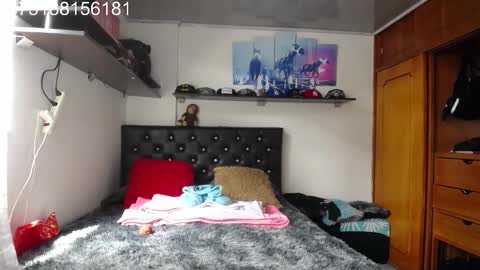 Myystiic online show from December 15, 5:51 pm