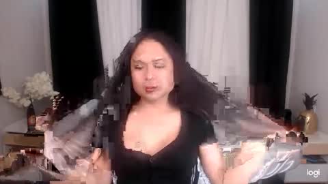 Snapshot of seducingsassy chatting on December 28, 11:52 am Sassy online show from December 28, 11:52 am
