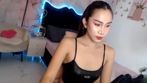 Vanessa online show from October 17, 1:09 am