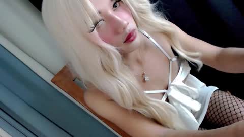 seductive_vein online show from November 14, 4:53 am