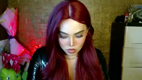 Snapshot of seductivestacyxx chatting on October 2, 4:28 pm MISTRESS STACY online show from October 2, 4:28 pm