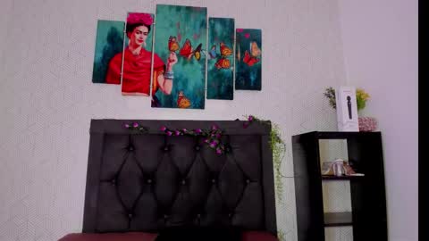 Snapshot of selena_fox7 chatting on September 10, 5:28 am selena_fox7 online show from September 10, 5:28 am