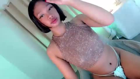 Snapshot of selfsuckercum69 chatting on September 13, 10:32 am Jessy online show from September 13, 10:32 am