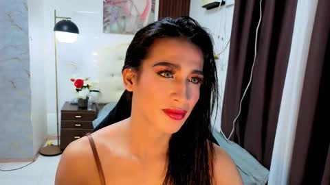 Snapshot of sensual_goergia chatting on September 18, 12:32 pm sensual_goergia online show from September 18, 12:32 pm