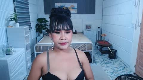 Snapshot of sexcum_trendingts_now chatting on October 11, 8:38 am MS Anna online show from October 11, 8:38 am