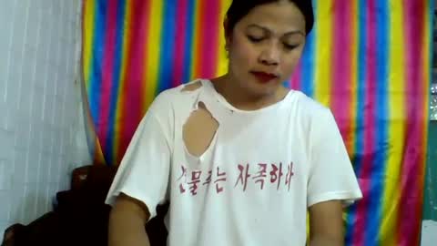 Snapshot of sexgoddesses4u chatting on December 5, 4:26 am Ems online show from December 5, 4:26 am
