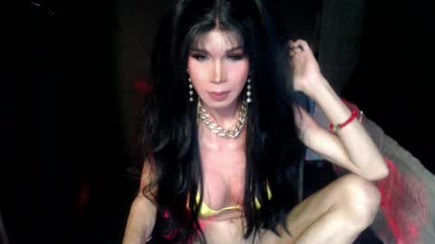 Snapshot of sexiest_asiants chatting on September 16, 10:36 pm nicole online show from September 16, 10:36 pm