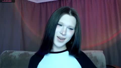 Snapshot of sexpired_princess chatting on February 18, 3:31 am Nextdoor Princess online show from February 18, 3:31 am