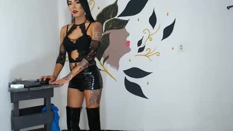 Snapshot of sextshotlati chatting on February 28, 11:58 am stefany velasquez online show from February 28, 11:58 am