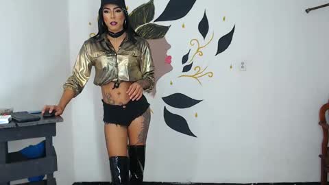 Snapshot of sextshotlati chatting on March 11, 7:58 am stefany velasquez online show from March 11, 7:58 am