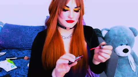 Snapshot of sexxx_queen chatting on February 3, 12:47 am sexxx_queen online show from February 3, 12:47 am