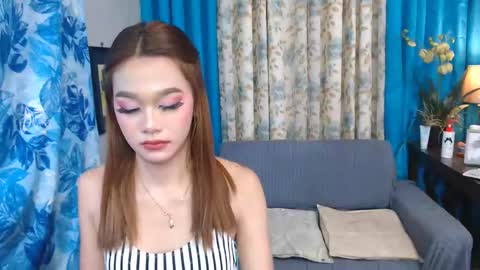 sexxyyesladyboyxxxx online show from November 17, 5:07 am