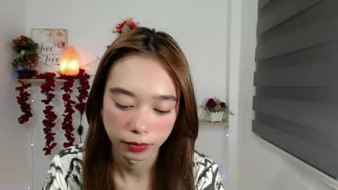   online show from February 11, 10:48 am
