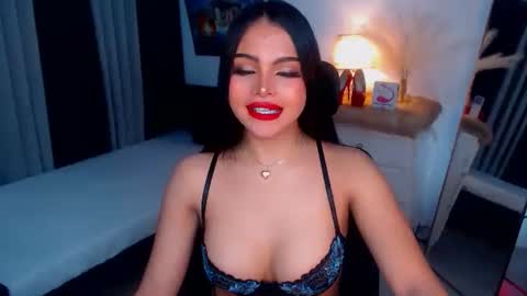 Snapshot of sexyadrianaqueents chatting on January 26, 11:50 pm YOUR MISTRESS GODDESSS ADRIANA online show from January 26, 11:50 pm