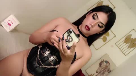 Snapshot of sexybaby2999 chatting on January 15, 9:09 pm Lexie online show from January 15, 9:09 pm