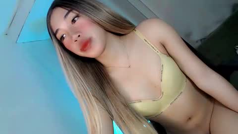 Snapshot of sexyhorny_jess chatting on October 8, 6:26 am sexyhorny_jess online show from October 8, 6:26 am