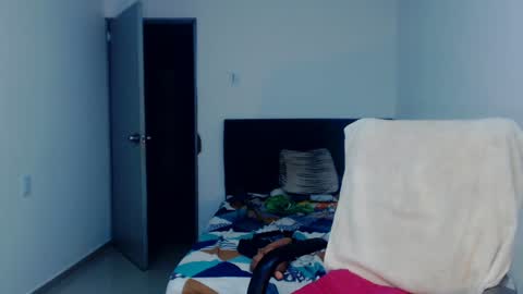 Natalia Duran online show from February 3, 10:32 pm