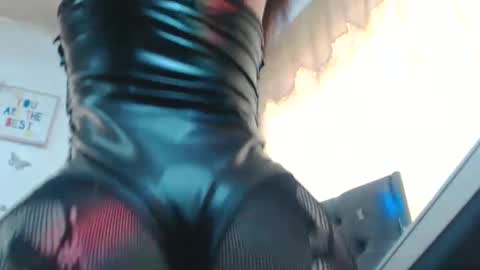 Snapshot of sexysafiravenus chatting on February 11, 5:40 pm Venus Independent Model online show from February 11, 5:40 pm